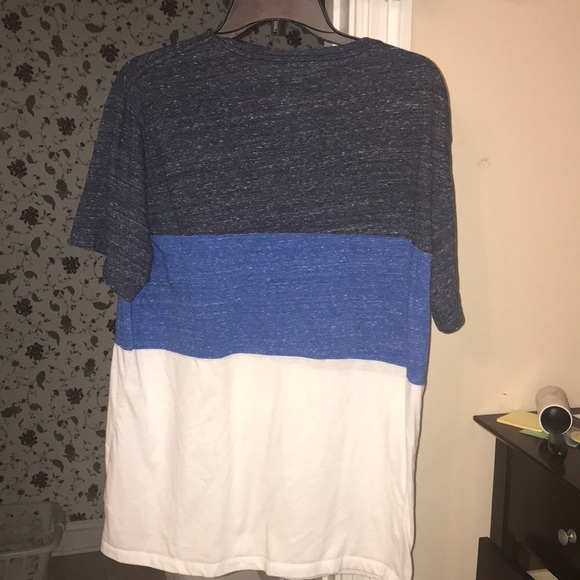 Old Navy Color-Block Tee - Picture 3 of 3